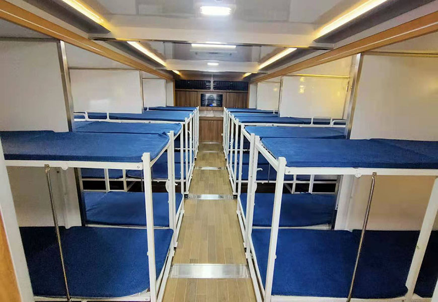 東風(fēng)天錦宿營(yíng)車(chē)